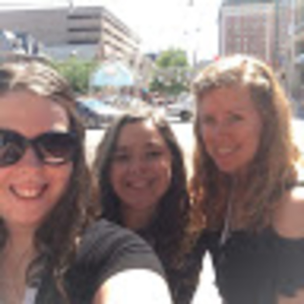 Meet your Posher, April